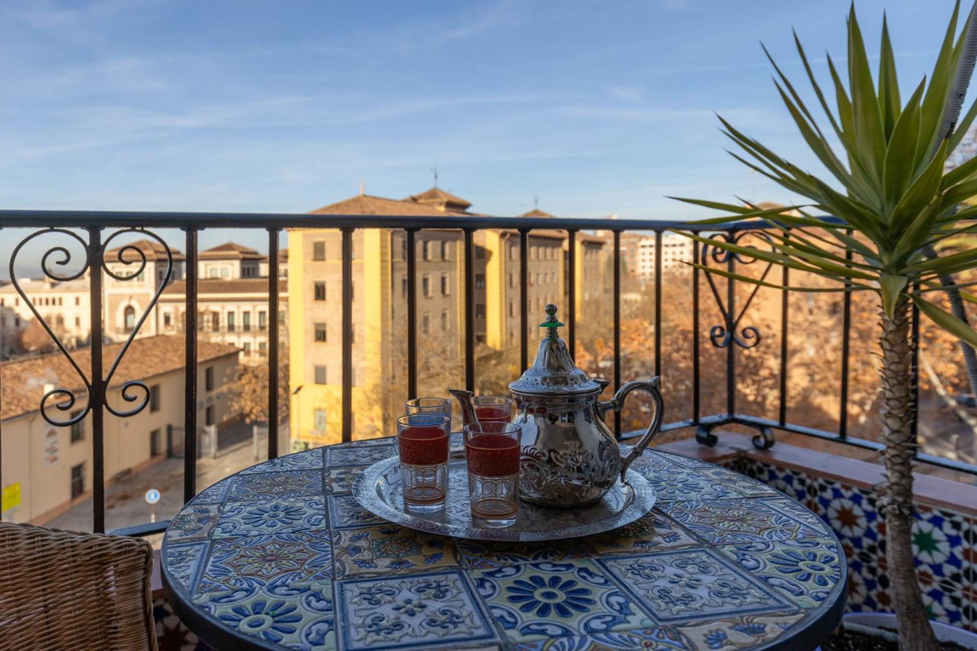 Apartmán Piso Arco De Elvira Plaza Del Triunfo Granada Exteriér fotografie